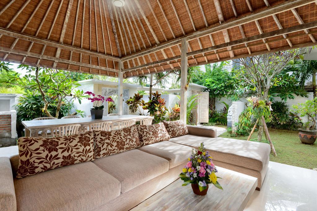 Adinda Balangan Beach Villa Джимбаран Экстерьер фото