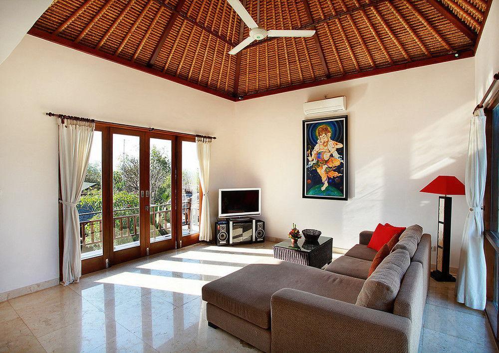 Adinda Balangan Beach Villa Джимбаран Экстерьер фото