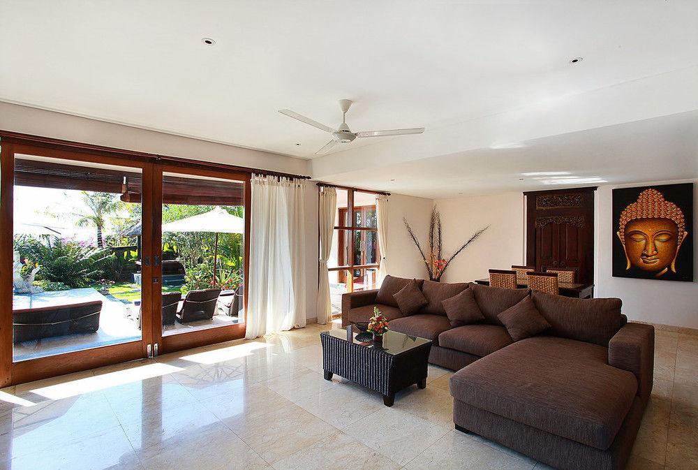 Adinda Balangan Beach Villa Джимбаран Экстерьер фото