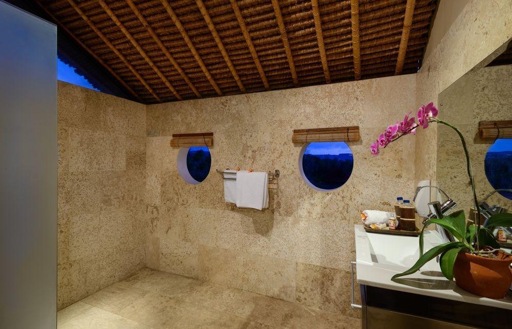 Adinda Balangan Beach Villa Джимбаран Экстерьер фото