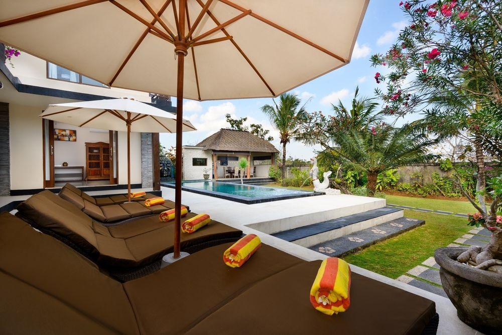 Adinda Balangan Beach Villa Джимбаран Экстерьер фото